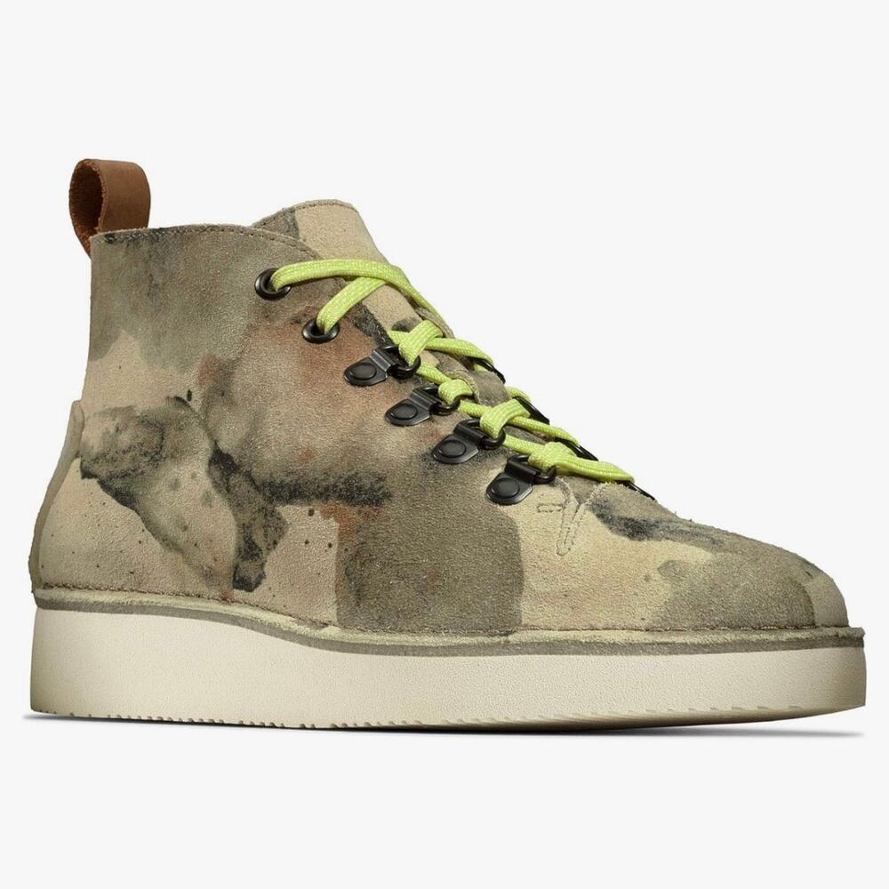 CLARKS ORIGINAL WOMEN'S 8 NALA HIKE OFF WHITE CAMO ANKLE BOOTS VIBRAM